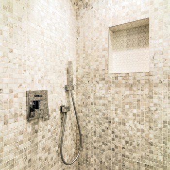 marble shower & niche detail - Upstage Interior Design